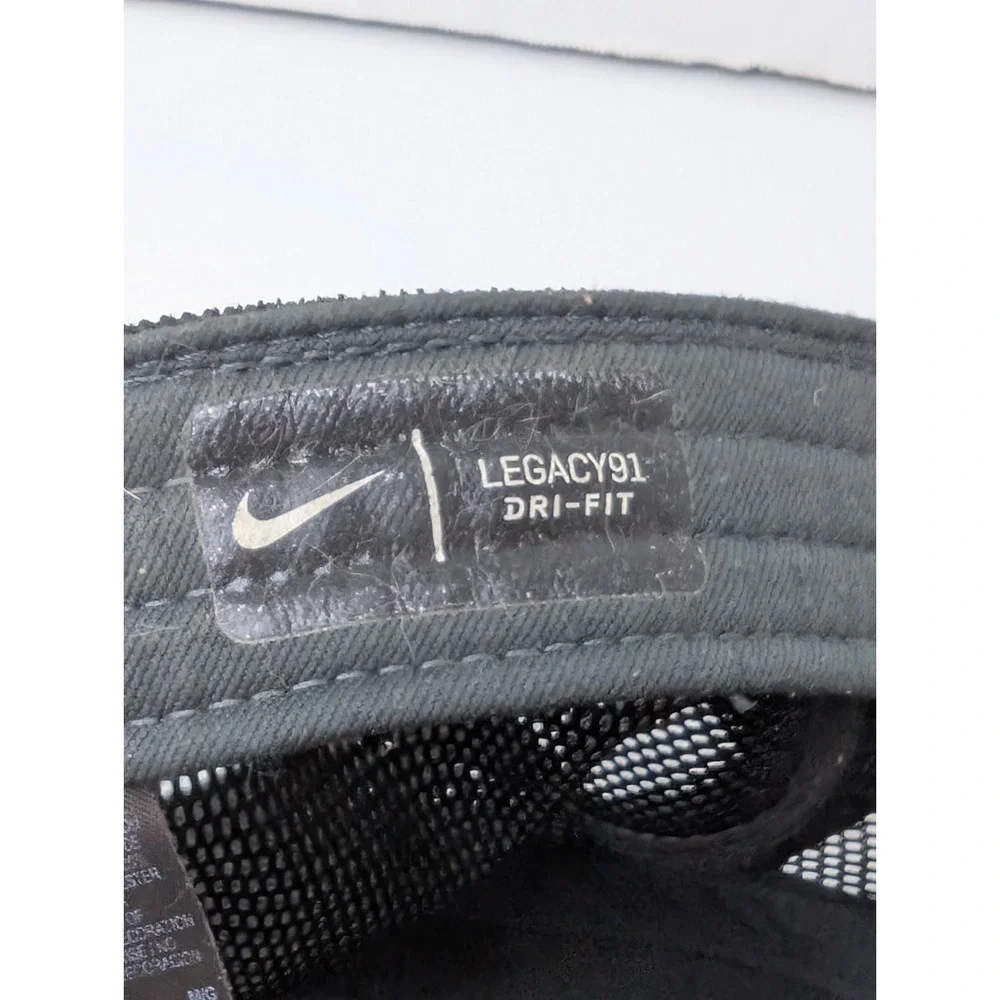 Nike Legacy91 Dri-FIT Golf Trucker Hat Black Fitted Stretch Mesh Cap Adult M/L